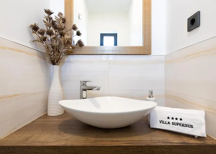 빌라 Supernus Ii With Heated Pool *