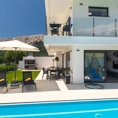 Supernus Ii With Heated Pool * Baška