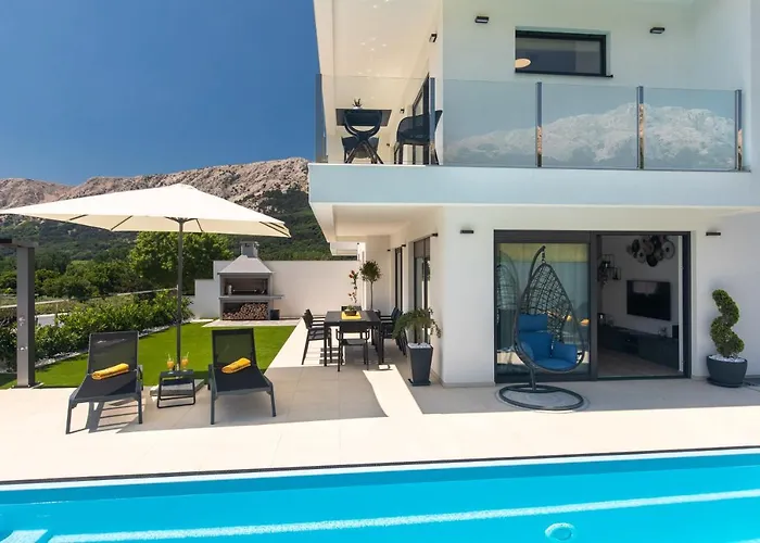 Supernus Ii With Heated Pool * Baska (Krk)