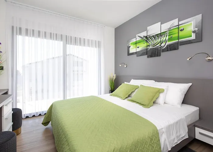 Βίλα Supernus Ii With Heated Pool Baška